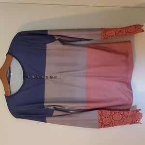 Long sleeve shirt with decorative sleeve
